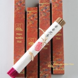 Trầm Hương Việt Nam (30 cm)