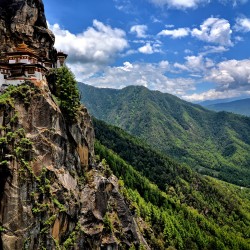 Bhutan – Huyền Thoại Rồng Sấm (8 ngày 7 đêm) - Du lịch Hoa Thiền